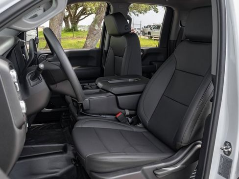 New 2024 GMC Sierra 3500 Pro w/ Convenience Package image 13