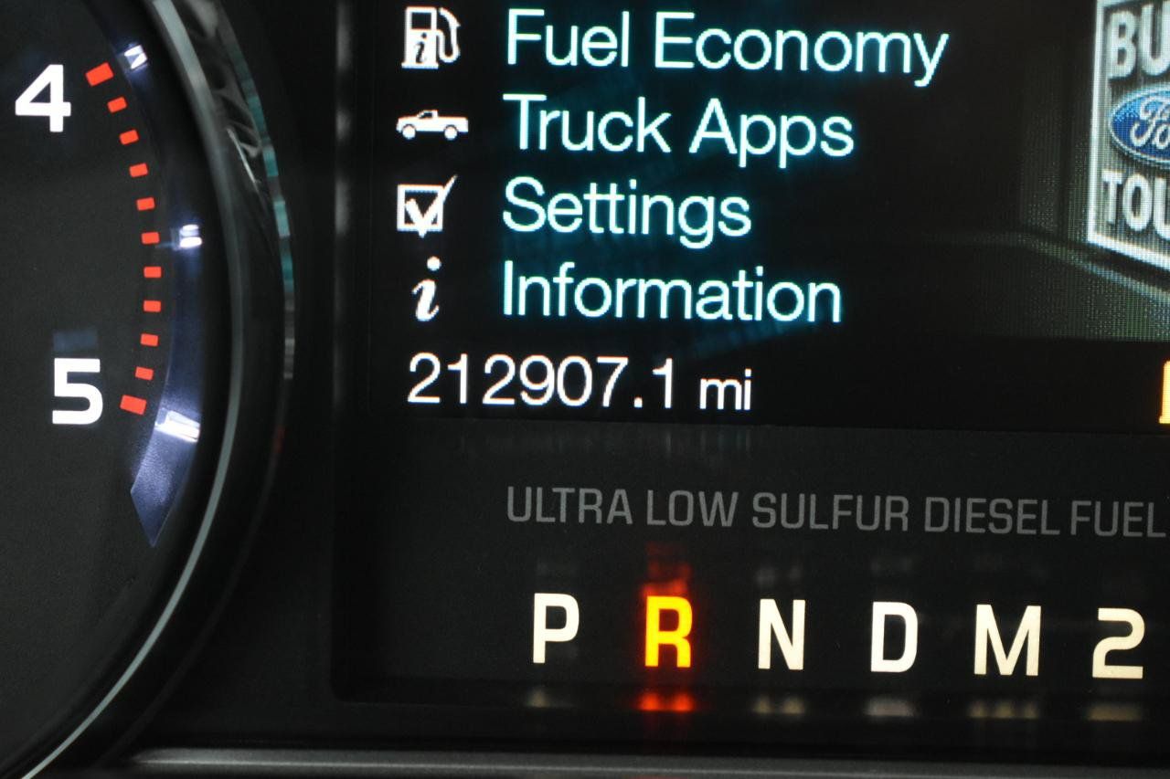 Used 2013 Ford F250 Platinum w/ FX4 Off Road Pkg AWD/4WD image 18