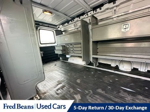 Used 2010 GMC Savana 2500 image 21