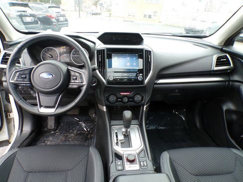 Used 2023 Subaru Forester Premium image 11