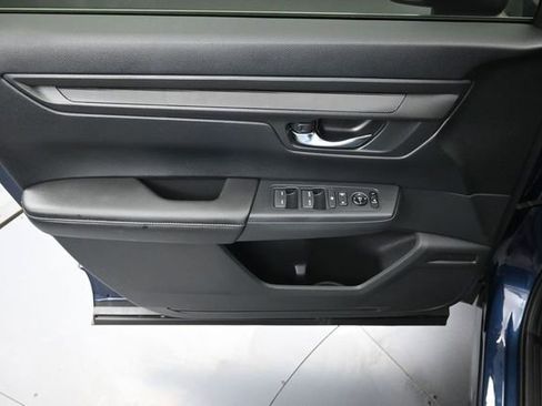 Certified 2025 Honda CR-V EX image 22
