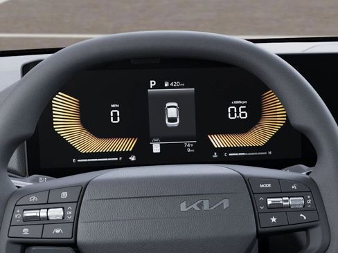 New 2025 Kia K4 FWD image 21