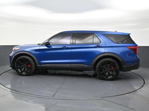 Used 2022 Ford Explorer ST w/ Equipment Group 401A AWD/4WD image 2