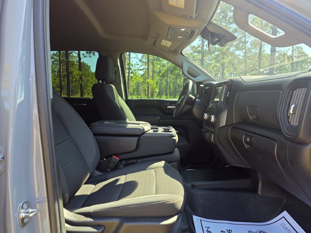 Used 2024 GMC Sierra 2500 Pro w/ 1SA Pro Safety Plus Package AWD/4WD image 23