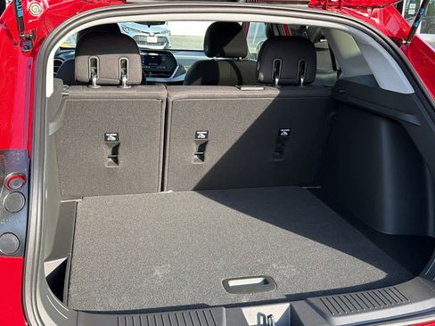 New 2026 Chevrolet Trax LS image 27