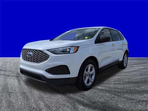 Certified 2023 Ford Edge SE image 8