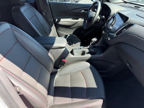 Used 2023 Chevrolet Equinox RS w/ RS Leather Package image 21