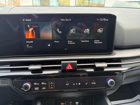 New 2026 Kia Sportage EX image 34