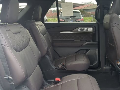 New 2026 Ford Explorer Platinum w/ LUX Leather Package image 30