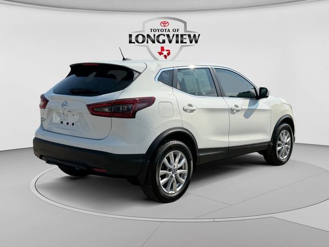 Used 2021 Nissan Rogue Sport S FWD image 5