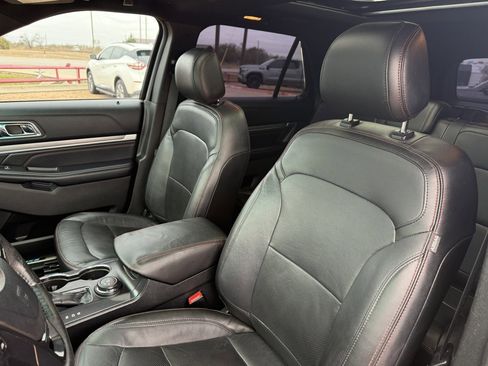 Used 2016 Ford Explorer Sport w/ Equipment Group 401A image 13