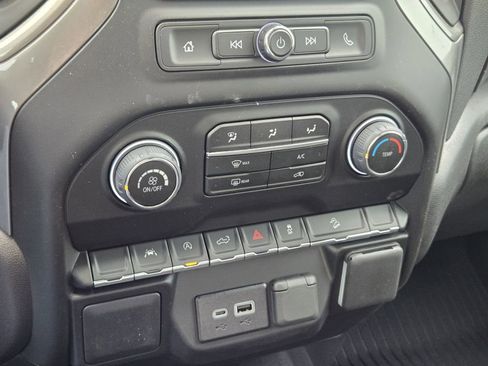 New 2026 Chevrolet Silverado 1500 Custom Trail Boss w/ LPO, Dark Essentials Package image 15