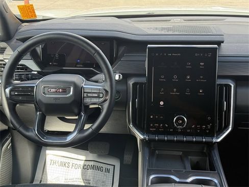 Used 2025 GMC Acadia Elevation image 20