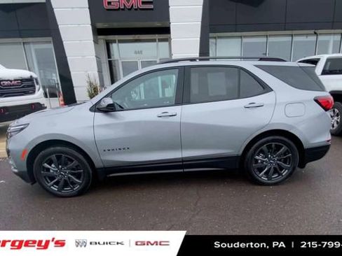 Certified 2023 Chevrolet Equinox RS w/ LPO, Floor Liner Package image 5