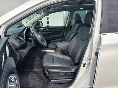 Certified 2025 Subaru Ascent Limited w/ Popular Package #1 image 12