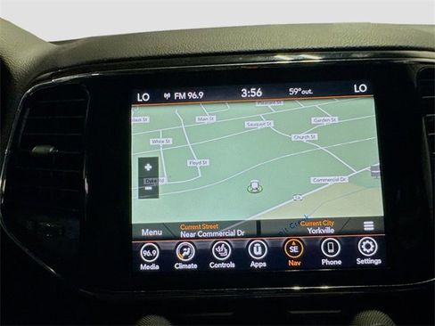 Used 2020 Jeep Grand Cherokee Altitude image 21