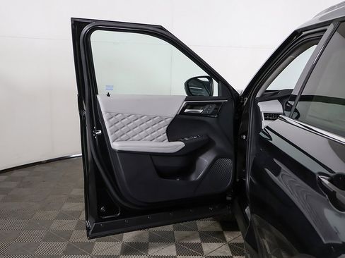 New 2025 Mitsubishi Outlander SEL image 26