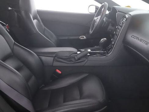 Used 2008 Chevrolet Corvette Convertible w/ Preferred Equipment Group RWD image 27