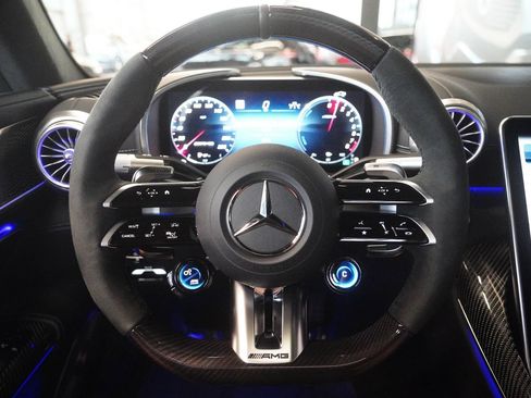 Certified 2025 Mercedes-Benz AMG GT 63 S w/ Driver Assistance Package image 15