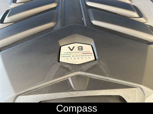 Used 2022 Lamborghini Urus image 16