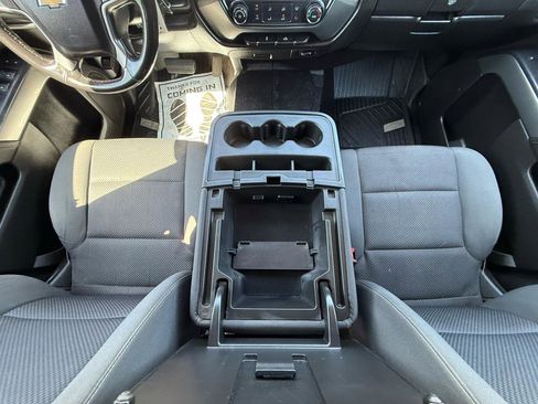 Used 2019 Chevrolet Silverado 1500 LT AWD/4WD image 28