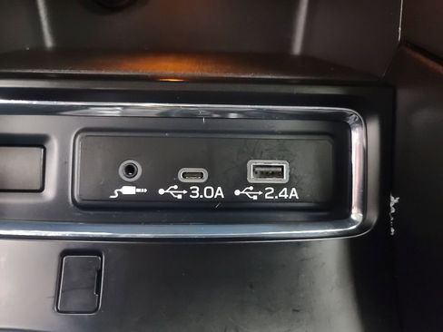 Used 2025 Subaru Ascent Premium AWD/4WD image 39