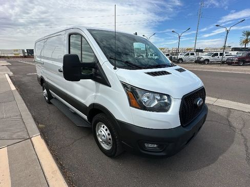 Used 2023 Ford Transit 250 Low Roof RWD image 10