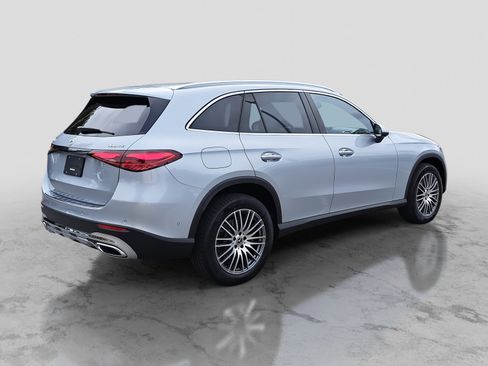 New 2026 Mercedes-Benz GLC 300 4MATIC image 5
