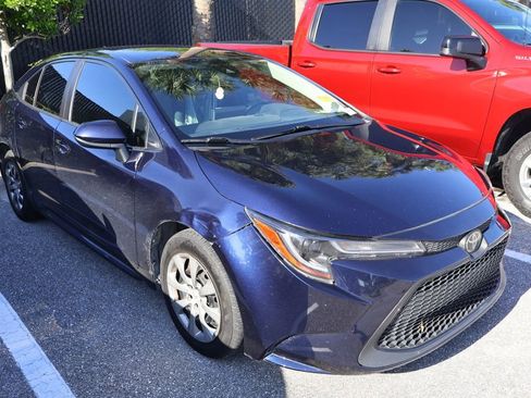 Used 2022 Toyota Corolla LE FWD image 6