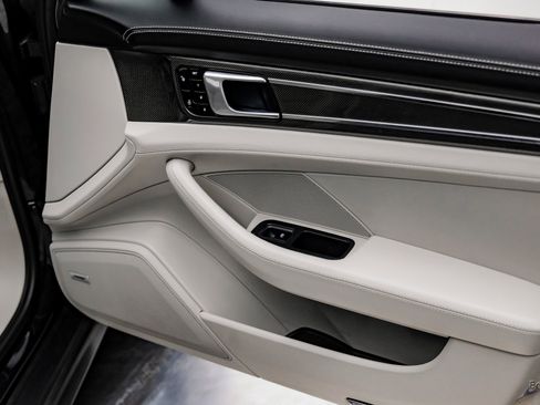 Used 2018 Porsche Panamera Turbo Sport Turismo image 80