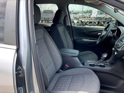 Used 2024 Chevrolet Equinox LT FWD image 30