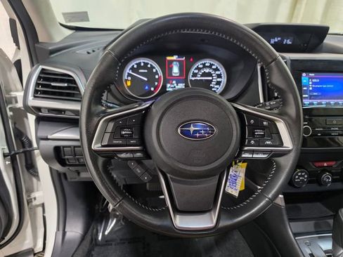 Used 2019 Subaru Forester Premium w/ All-Weather Package image 16