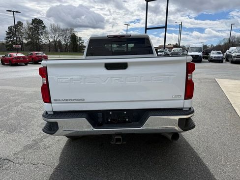 Used 2022 Chevrolet Silverado 2500 LTZ w/ LTZ Convenience Package image 6