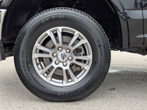 Used 2020 Ford F150 Lariat image 31