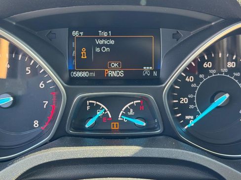 Used 2018 Ford Escape SE w/ SE Sync 3 Package FWD image 19