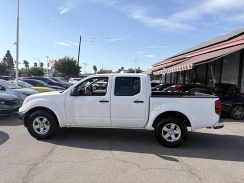 Used 2011 Nissan Frontier SV RWD image 11