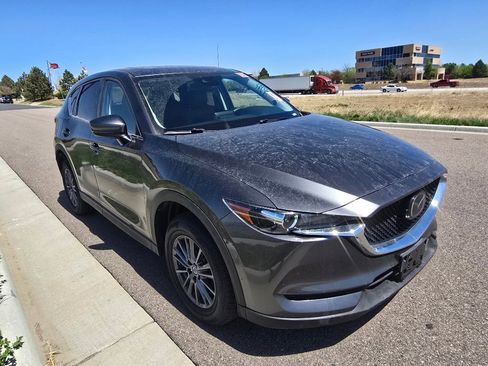 Used 2019 MAZDA CX-5 Touring image 18