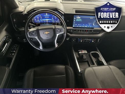Used 2023 Chevrolet Silverado 1500 LTZ RWD image 17