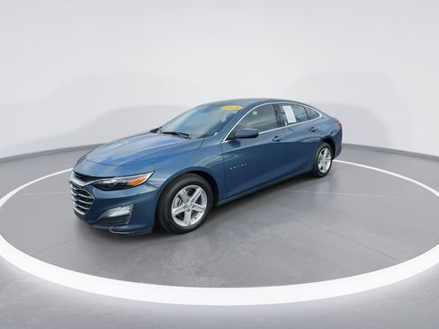 Used 2024 Chevrolet Malibu LS image 4
