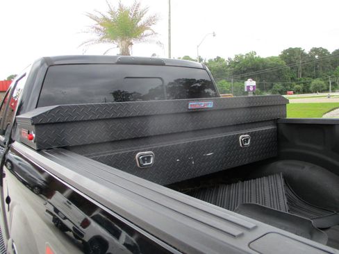 Used 2017 Ford F150 XLT w/ Equipment Group 302A Luxury AWD/4WD image 15