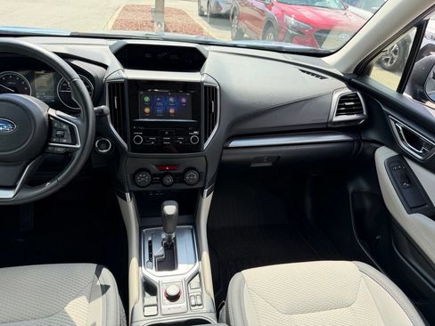 Used 2022 Subaru Forester Premium AWD/4WD image 22