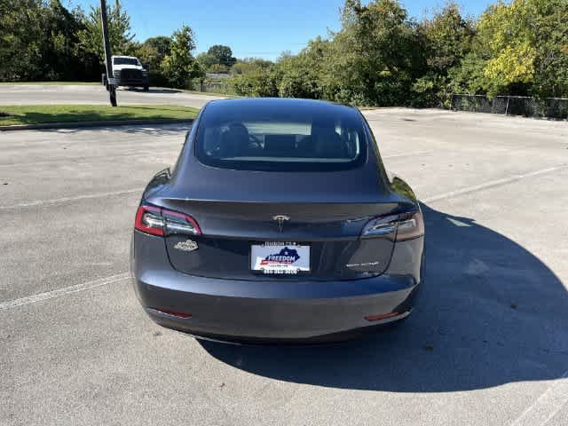 Used 2022 Tesla Model 3 Long Range AWD/4WD image 7