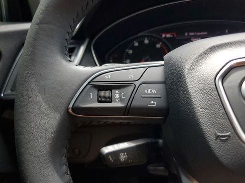 Used 2020 Audi Q5 2.0T Premium AWD/4WD image 25