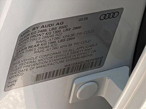 New 2025 Audi Q5 Premium Plus image 18