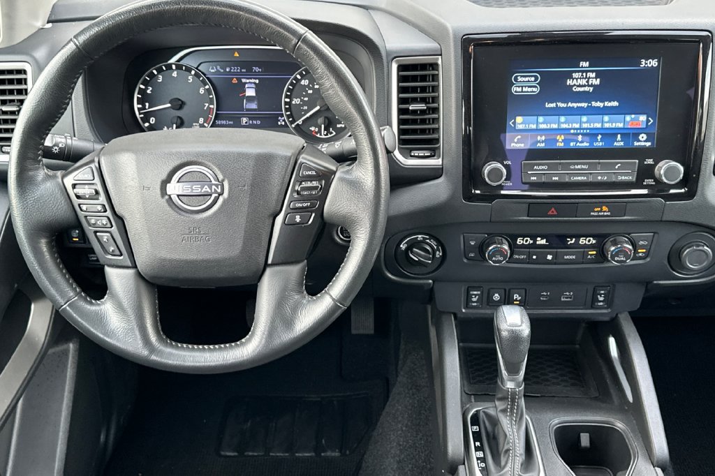 Used 2022 Nissan Frontier SV AWD/4WD image 18