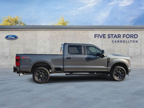 Certified 2025 Ford F250 XL w/ STX Appearance Package AWD/4WD image 9