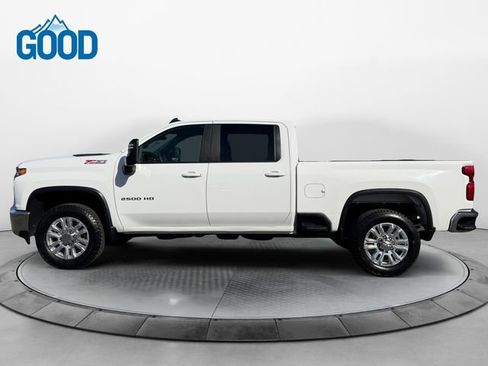 Used 2021 Chevrolet Silverado 2500 LT w/ Z71 Off-Road Package image 2