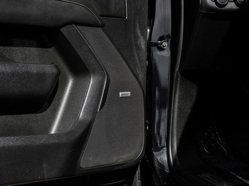 Used 2024 Chevrolet Suburban Premier image 47