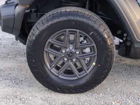 New 2026 Jeep Wrangler Sport AWD/4WD image 10