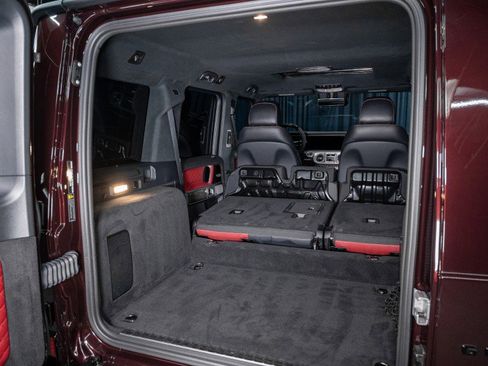 Used 2025 Mercedes-Benz G 63 AMG 4MATIC image 7